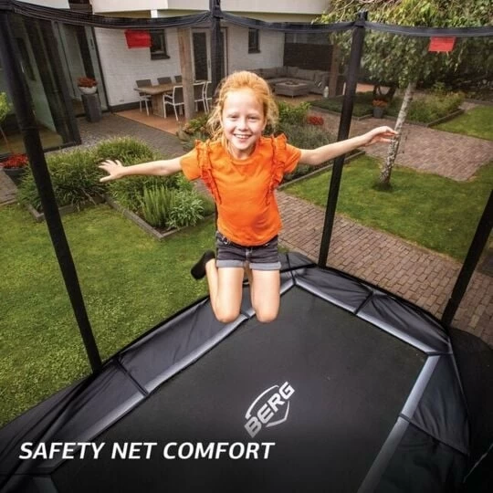 Berg Ultim Favorit Trampoline Regular 330cm + Filet De Sécurité 4 Berg Ultim Favorit Trampoline Regular 330cm + Filet De Sécurité – Image 2