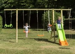 Portique Bois/métal Techwood 2,30 M - Makuta -Jouets D'extérieur makuta 3222871788000 ambiance 1500px 300dpi